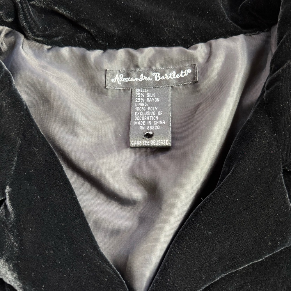 Alexandra Bartlett Velvet Jacket Embellished Beaded Trim Black Women’s L - Picture 3 of 8